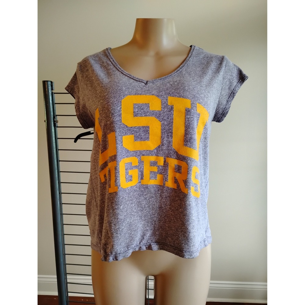 Alta Gracia LSU Tigers Shirt Womens Medium Purple Heathered V-Neck Cap SleeveTee